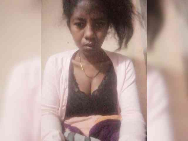 Candis01