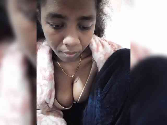 Candis01