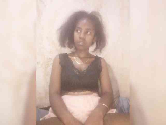 Candis01