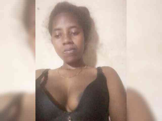 Candis01