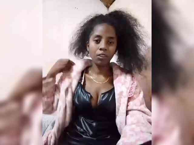 Candis01