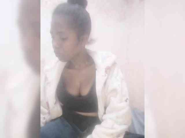 Candis01