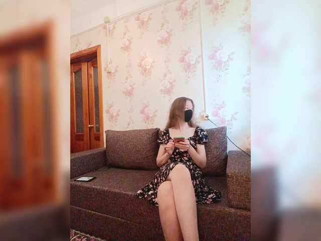 BelayaVorona live webcam show