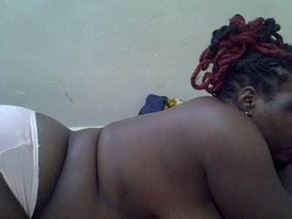 Ebonypussyy1