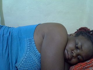 Ebonypussyy1