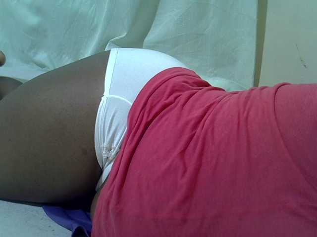Ebonypussyy1