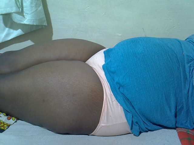 Ebonypussyy1