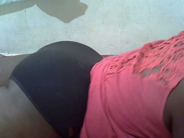 Ebonypussyy1