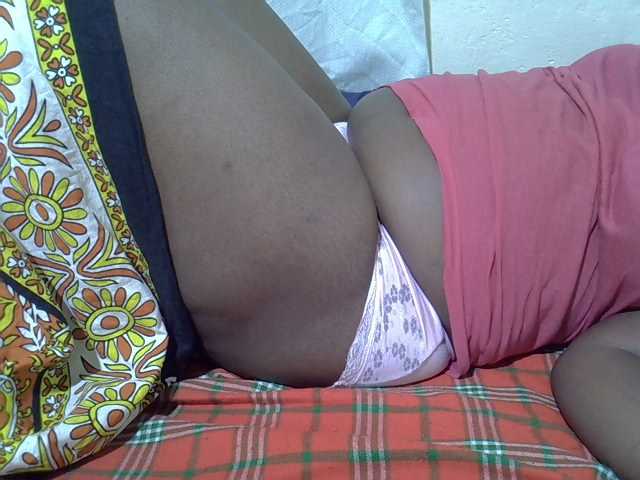 Ebonypussyy1