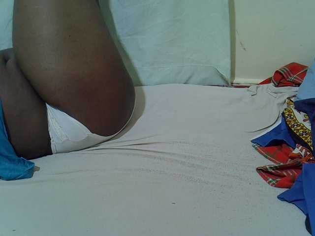 Ebonypussyy1