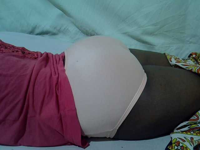Ebonypussyy1