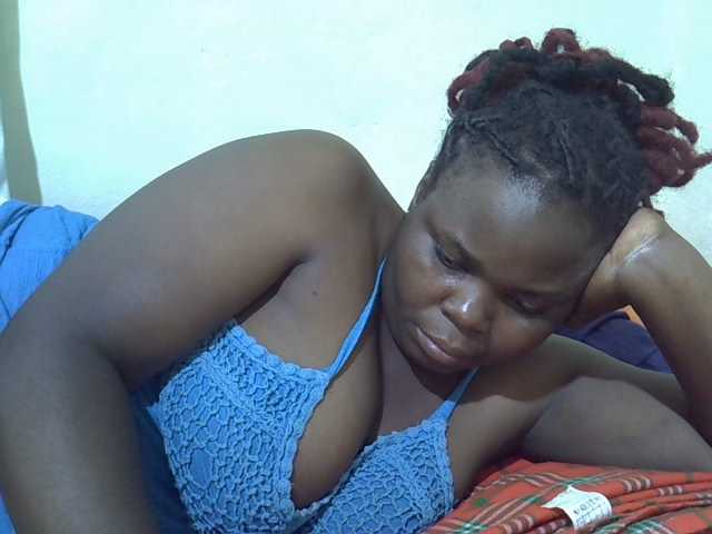 Ebonypussyy1, 26 y/o - Live Cam on BongaCams