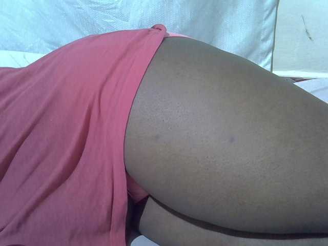 Ebonypussyy1 live webcam show