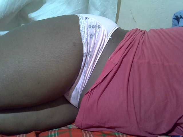 Ebonypussyy1