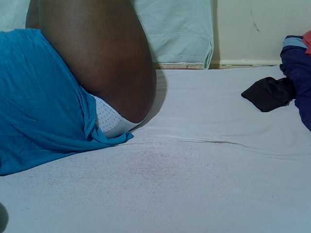 Ebonypussyy1