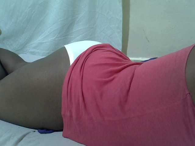 Ebonypussyy1