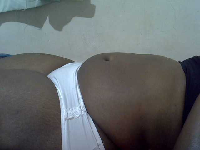 Ebonypussyy1