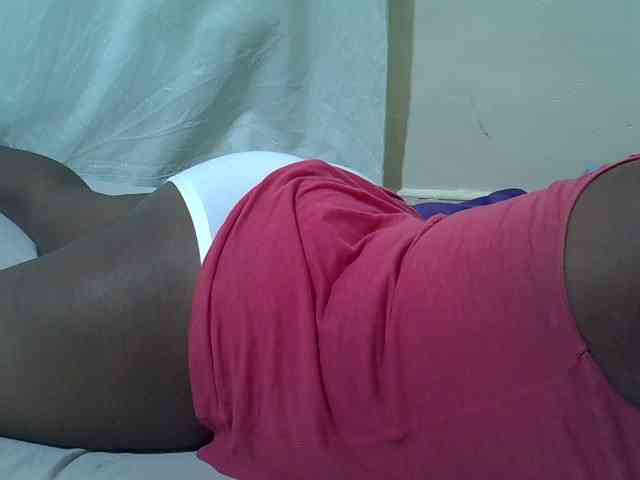 Ebonypussyy1
