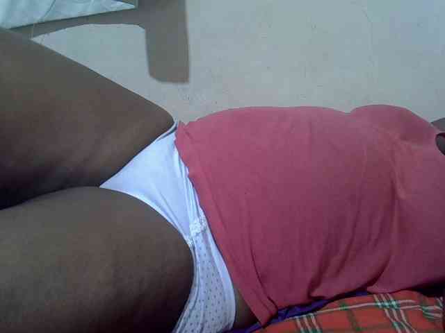 Ebonypussyy1