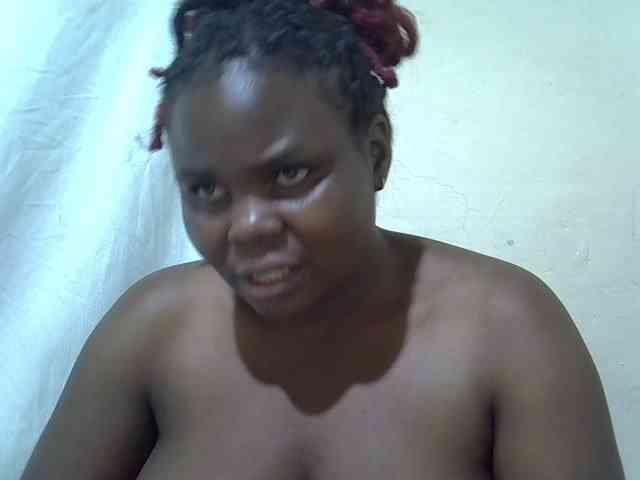Ebonypussyy1 webcam