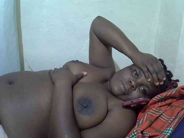 Ebonypussyy1