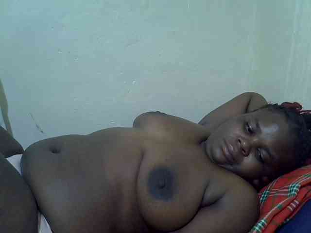 Ebonypussyy1 webcam