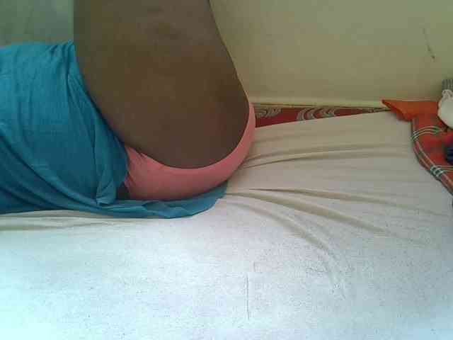 Ebonypussyy1 Live Webcam on BongaCams
