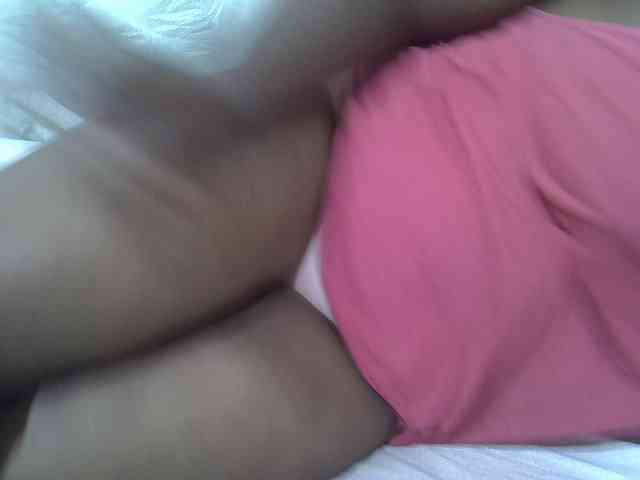 Ebonypussyy1 webcam