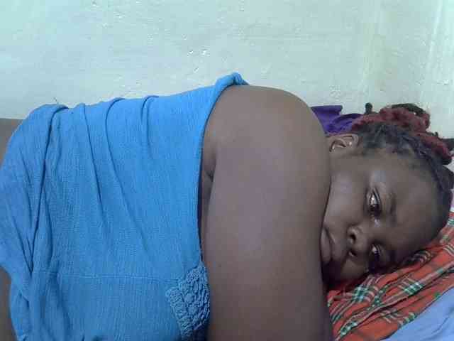 Ebonypussyy1 webcam