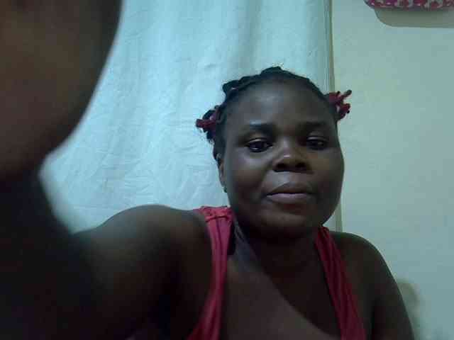 Ebonypussyy1 webcam