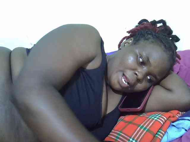 Ebonypussyy1 webcam