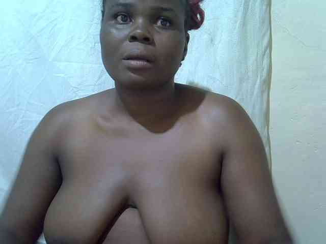 Ebonypussyy1