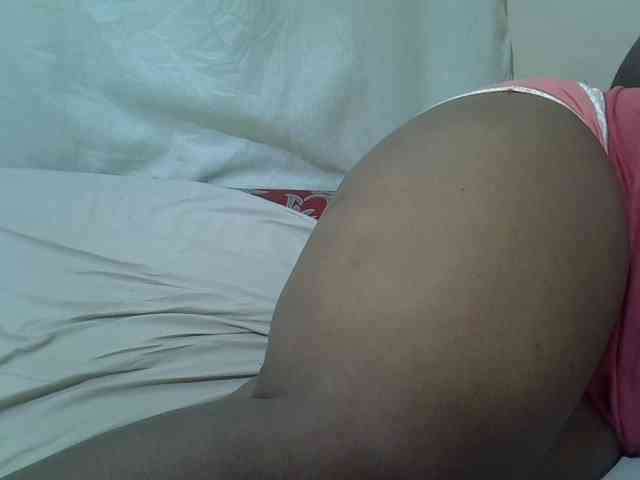 Ebonypussyy1 Live Webcam on BongaCams