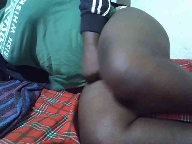 Ebonypussyy1