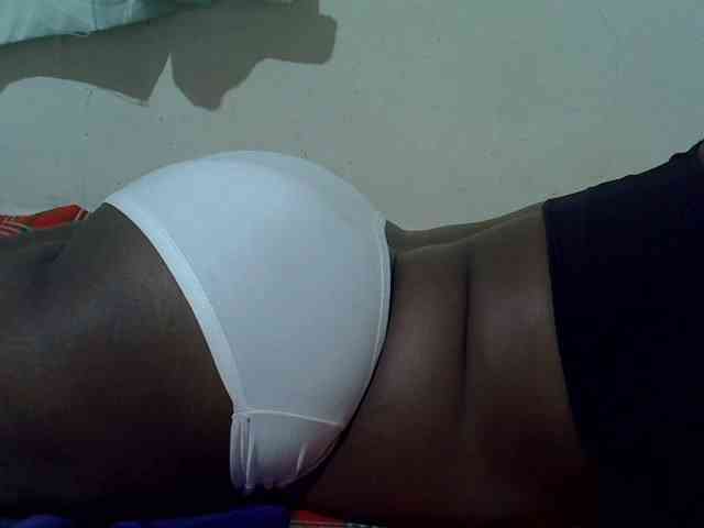 Ebonypussyy1 webcam