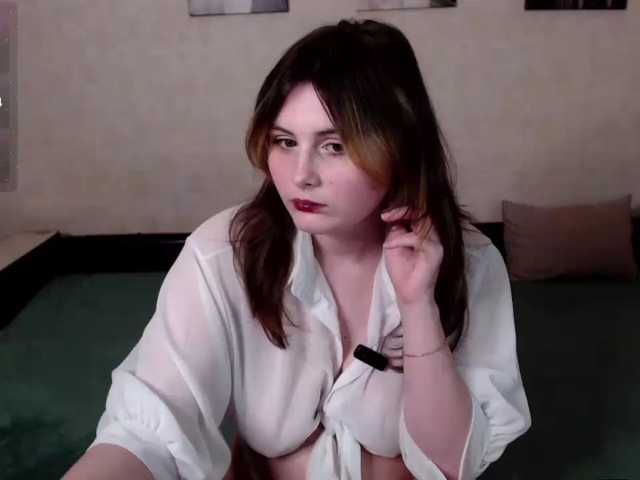 Helen-Gren live cam on BongaCams