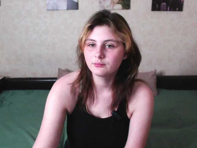 Helen-Gren live cam on BongaCams