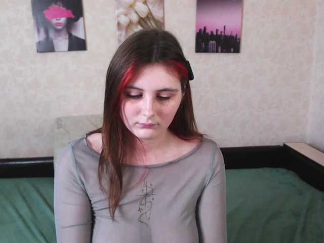 Helen-Gren live cam on BongaCams