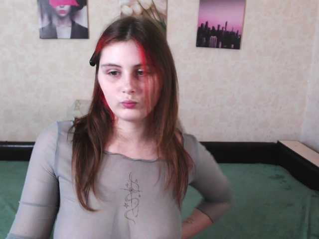 Helen-Gren live cam on BongaCams