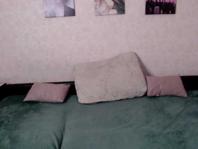 Helen-Gren live cam on BongaCams