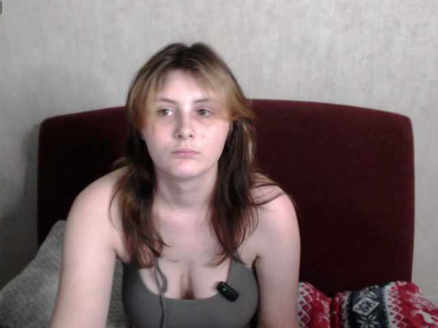 Helen-Gren live cam on BongaCams