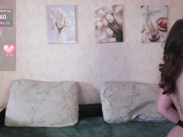 Helen-Gren's BongaCams show and profile