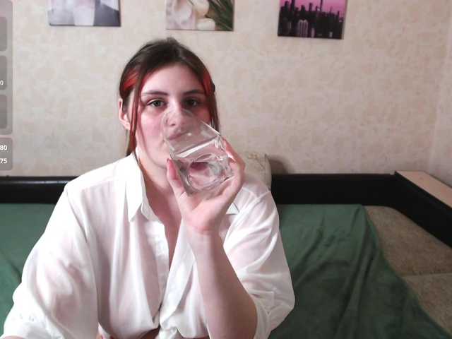 Helen-Gren live cam on BongaCams