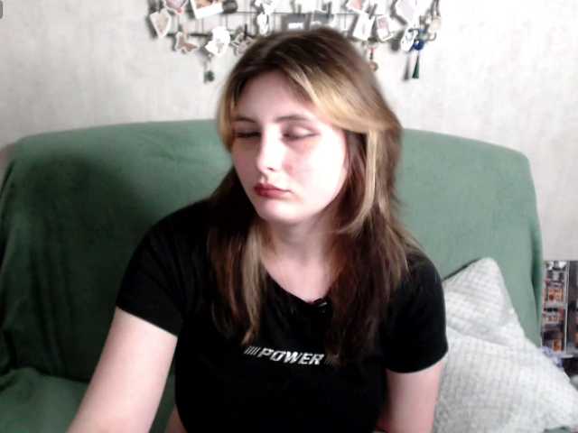 Helen-Gren live cam preview