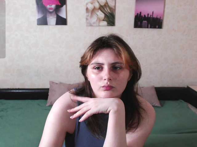 Helen-Gren live cam on BongaCams
