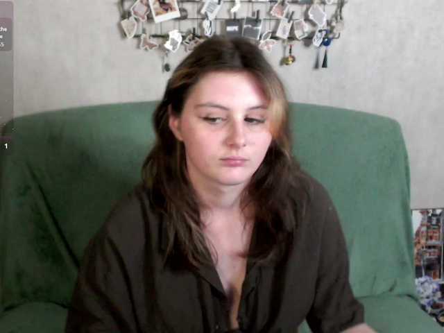Helen-Gren live cam preview