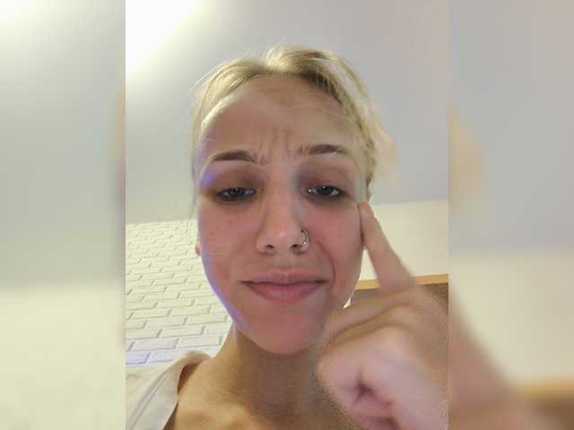 ROSALIA live webcam show