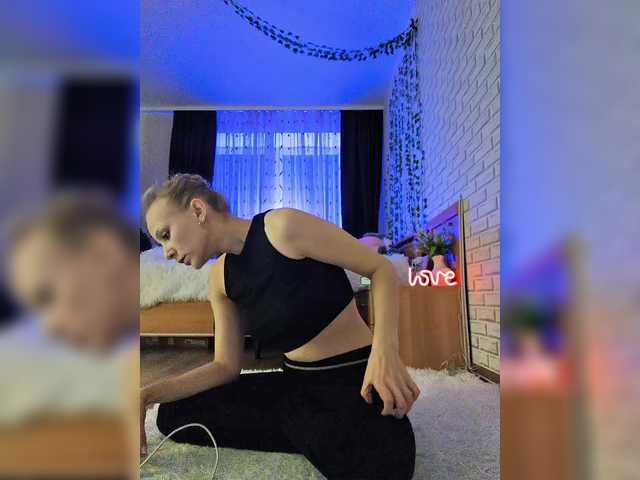 GORIGLAZ live cam on BongaCams