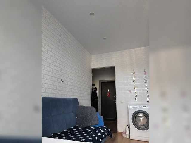 GORIGLAZ live webcam show