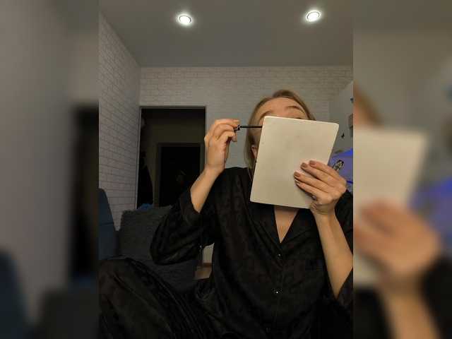 GORIGLAZ live cam on BongaCams